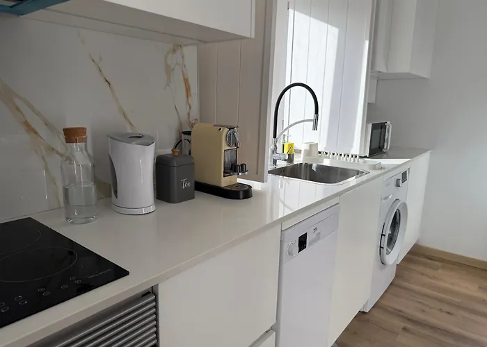 Ribeirinho - 4 Bedrooms Casa de Férias *