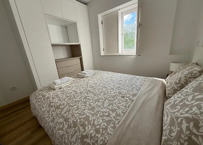 Ribeirinho - 4 Bedrooms Сasa de vacaciones *