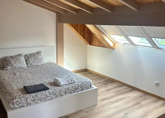 Ribeirinho - 4 Bedrooms *