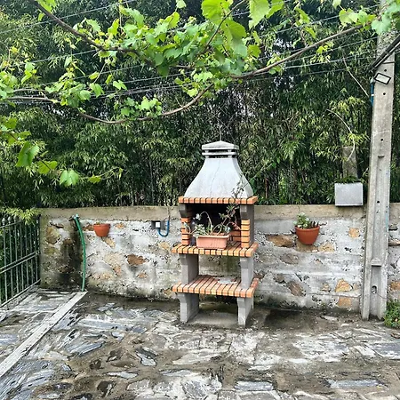 Dom wakacyjny Ribeirinho - 4 Bedrooms Porto